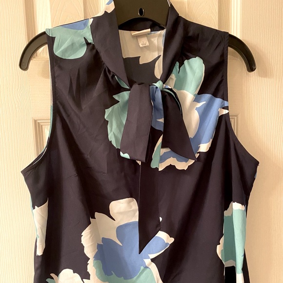 a new day Tops - A New Day floral sleeveless blouse sz. L